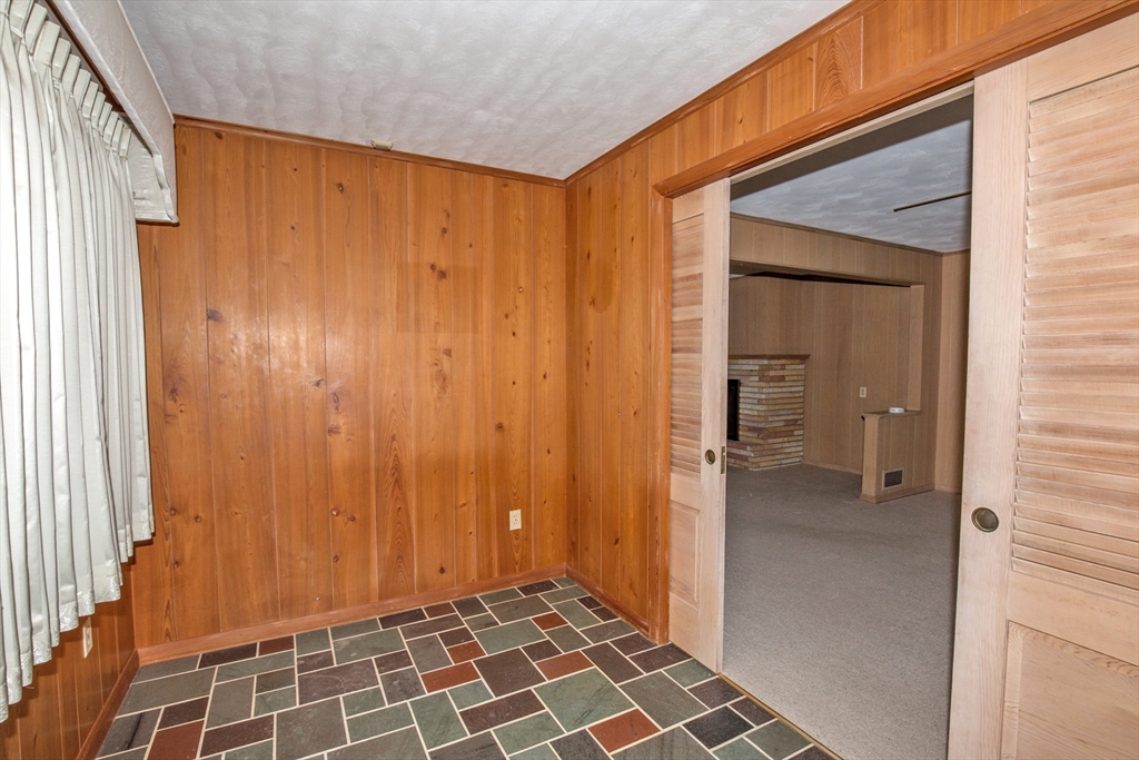 104 D Four Bridges Road Somers, CT 06071 - Photo 16 of 40