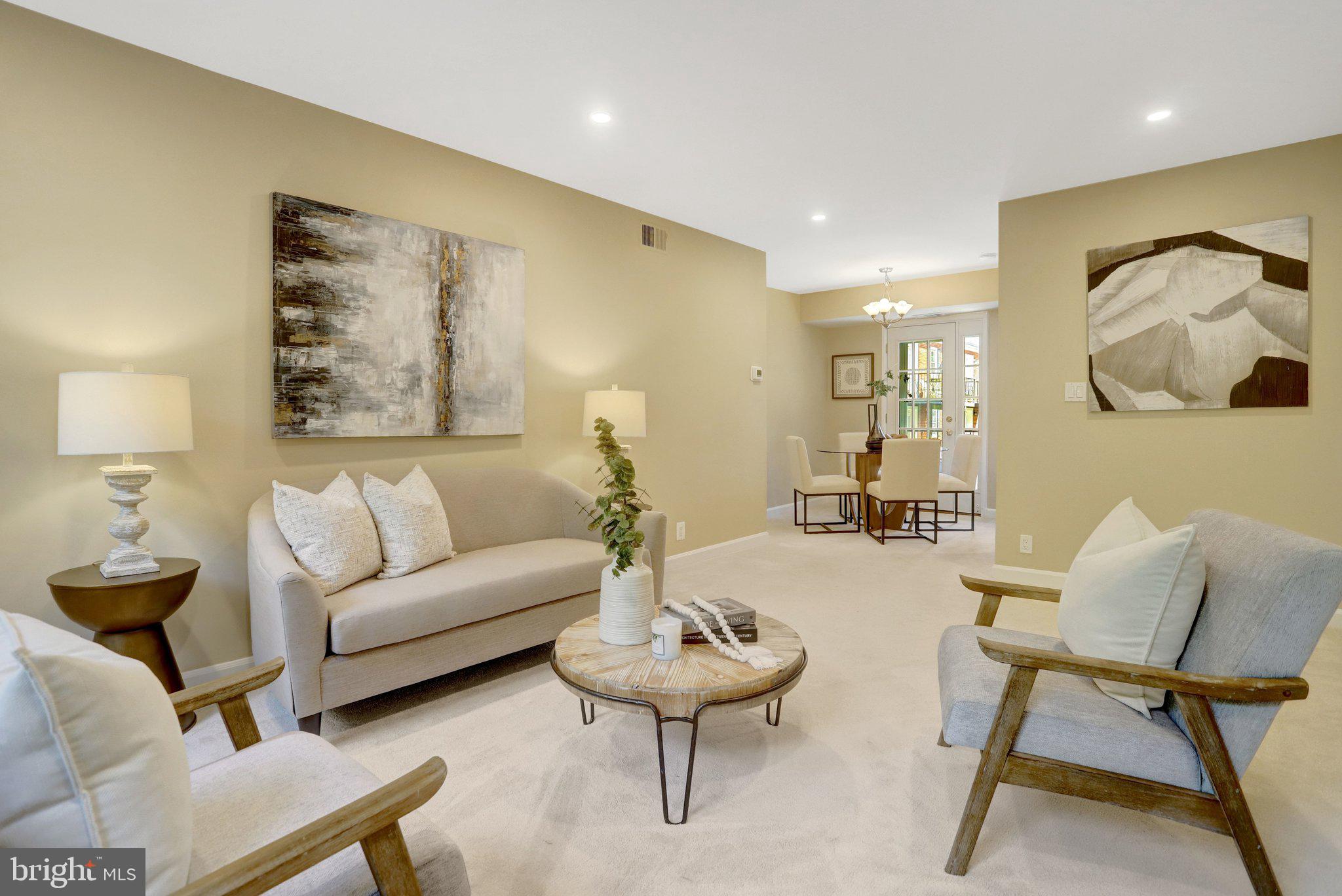 4900 29th Road South, Unit B1 Arlington, VA 22206 - Photo 4 of 56 Living and dining areas.