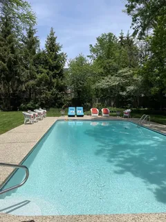 $2,200,000 | 599 Woodlawn Avenue, Glencoe, IL 60022