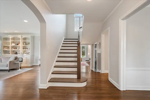 $2,200,000 | 599 Woodlawn Avenue, Glencoe, IL 60022