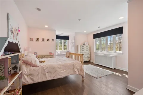 $2,200,000 | 599 Woodlawn Avenue, Glencoe, IL 60022