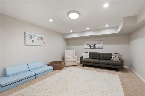 $2,200,000 | 599 Woodlawn Avenue, Glencoe, IL 60022