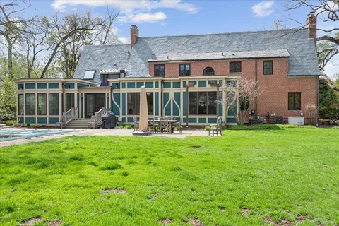 $2,200,000 | 599 Woodlawn Avenue, Glencoe, IL 60022