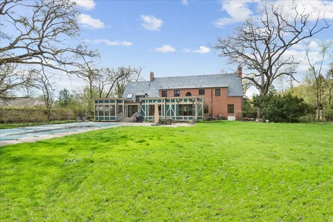 $2,200,000 | 599 Woodlawn Avenue, Glencoe, IL 60022