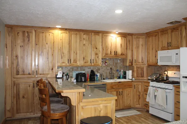 $340,000 | 116 West 3rd Street, Mountain View, WY 82939
