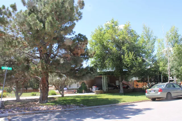 $340,000 | 116 West 3rd Street, Mountain View, WY 82939