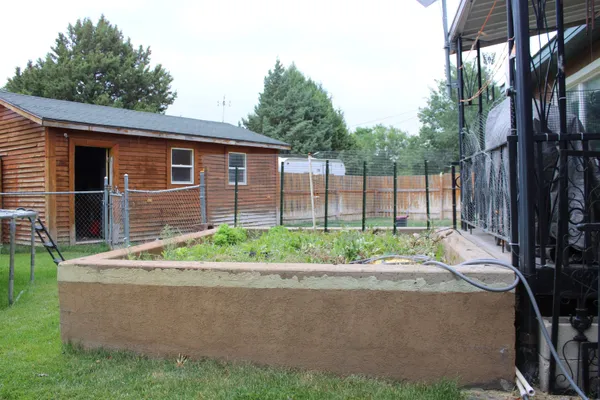 $340,000 | 116 West 3rd Street, Mountain View, WY 82939
