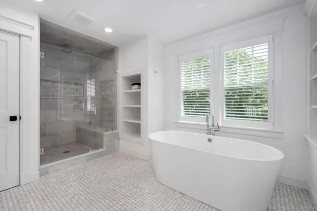 $2,700,000 | 239 Oxford Drive, Cotuit, MA 02635