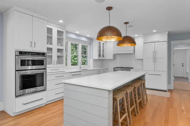 $2,700,000 | 239 Oxford Drive, Cotuit, MA 02635