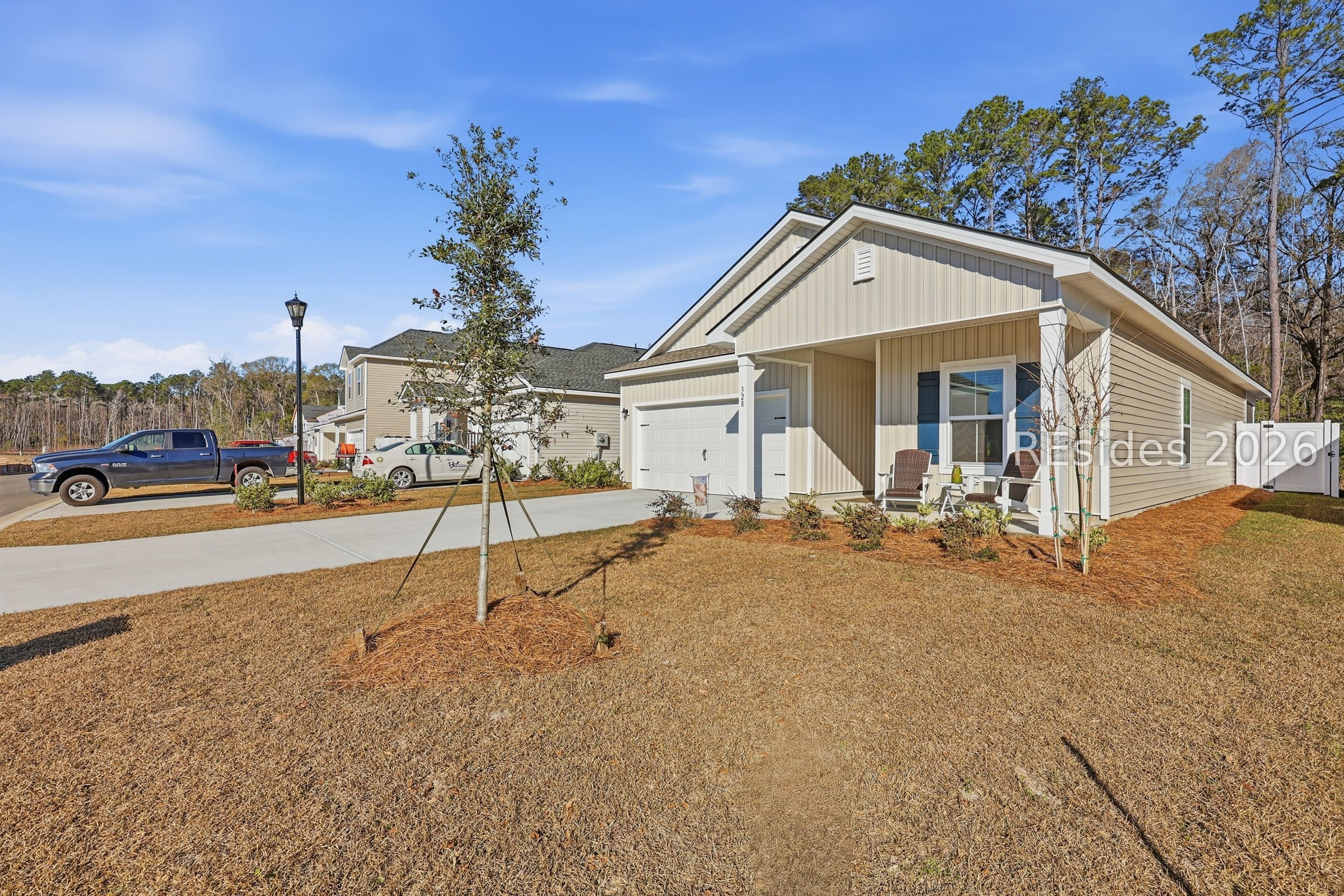 328 Hill Pond Road Bluffton, SC 29910 - Photo 2 of 35