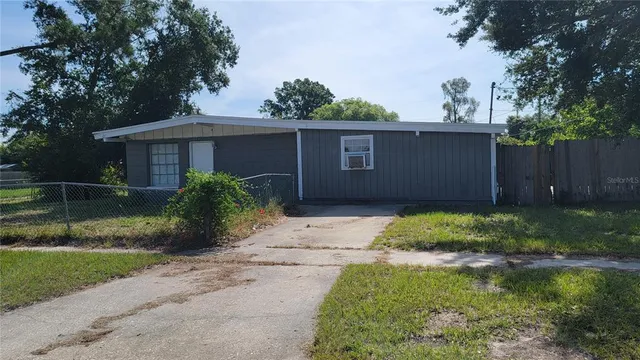 $1,900 | 1336 Warrington Way, Tampa, FL 33619