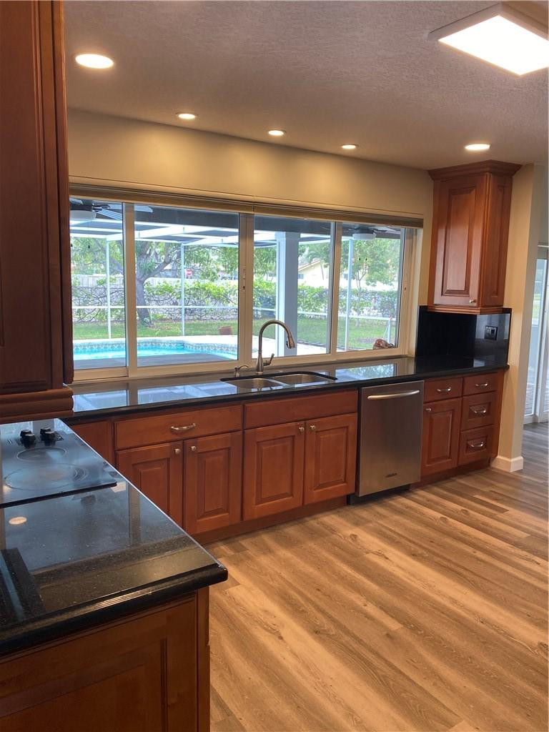 5001 Jackson Street Hollywood, FL 33021 - Photo 19 of 67 Photo 19