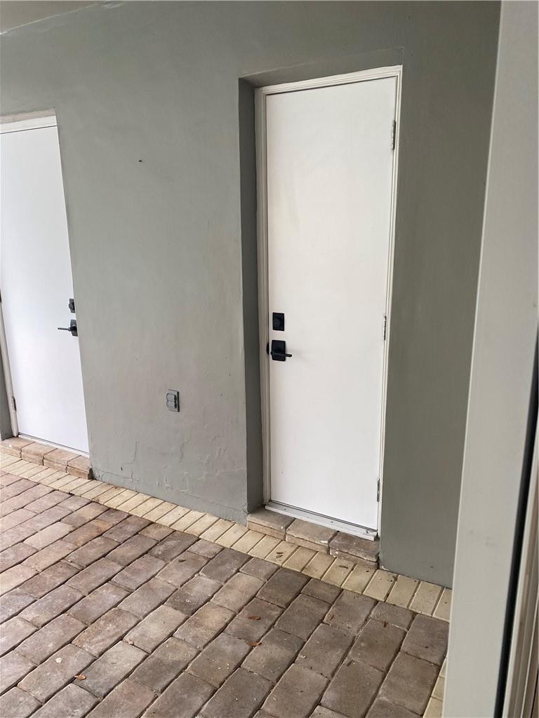 5001 Jackson Street Hollywood, FL 33021 - Photo 27 of 67 Photo 28
