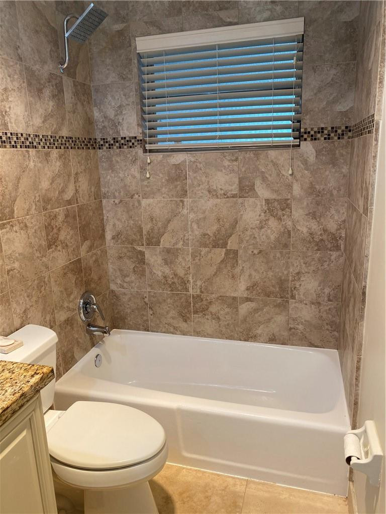 5001 Jackson Street Hollywood, FL 33021 - Photo 30 of 67 Photo 31