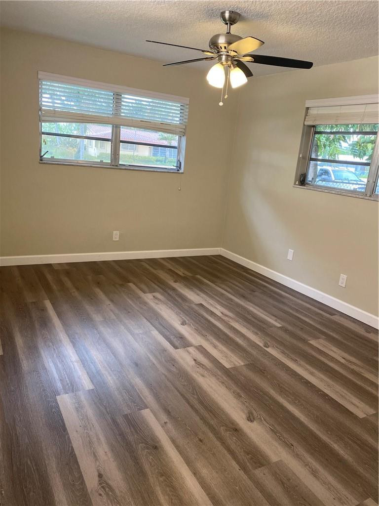 5001 Jackson Street Hollywood, FL 33021 - Photo 33 of 67 Photo 34