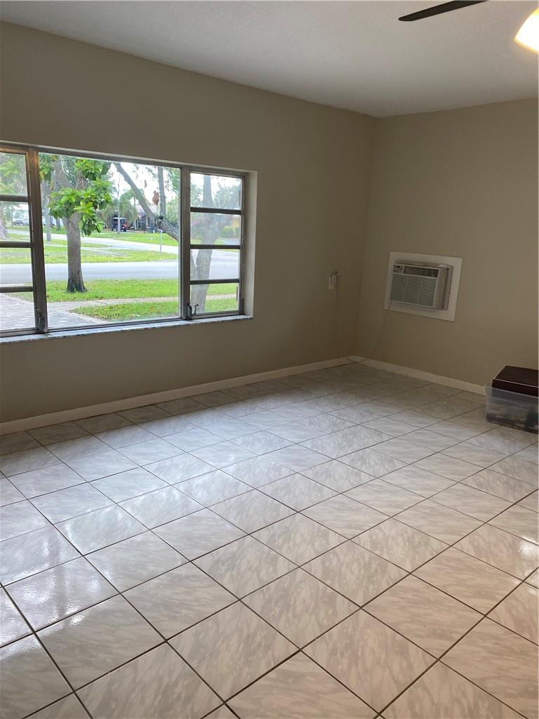 5001 Jackson Street Hollywood, FL 33021 - Photo 53 of 67 Photo 54
