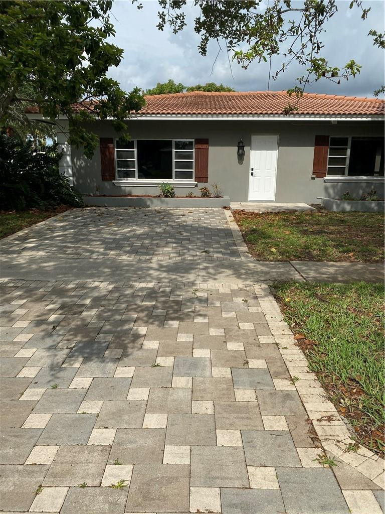 5001 Jackson Street Hollywood, FL 33021 - Photo 65 of 67 Photo 67