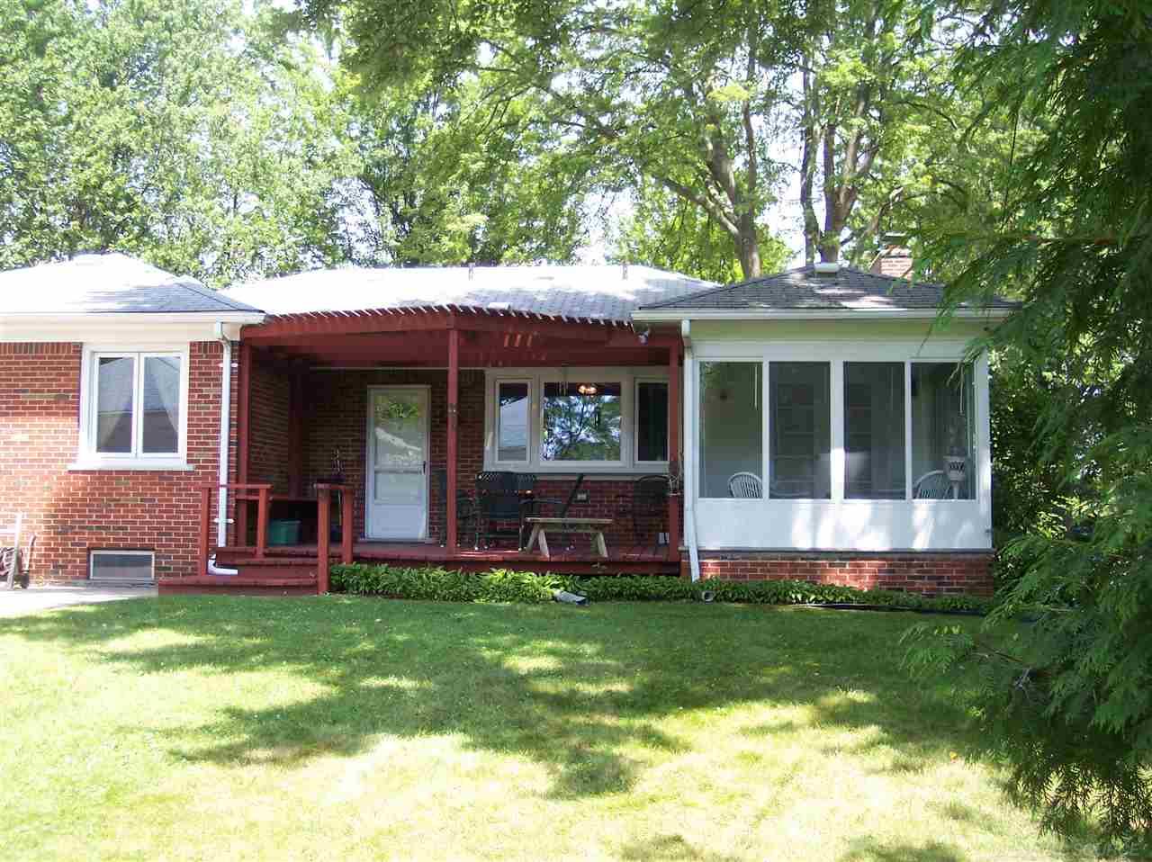 120 Riverside Drive Mount Clemens, MI 48043 - Photo 31 of 31 Rear View