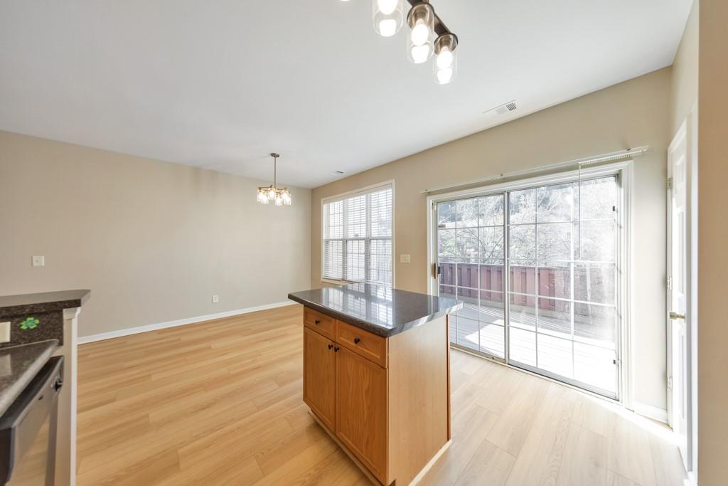3503 Spring View Court Alpharetta, GA 30004 - Photo 15 of 39 Gallery Image 15