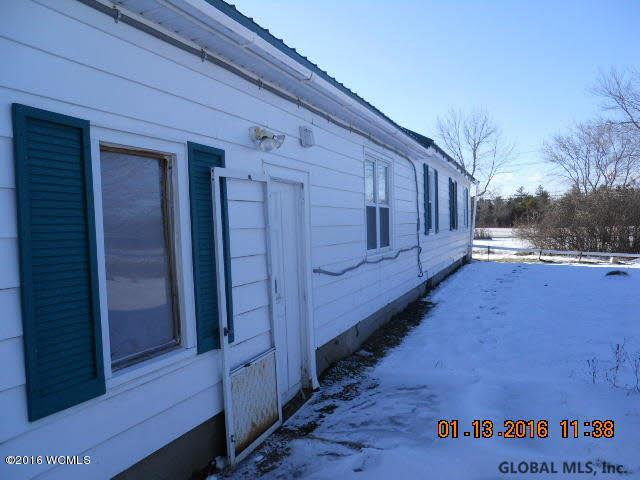 688 Wallace Hill Road Plattsburgh, NY 12901 - Photo 5 of 16 Photo 5