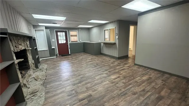 a view of a livingroom with a fireplace