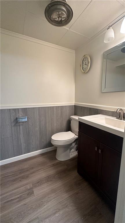 2858 B Freeport Road Natrona Heights, PA 15065 - Photo 25 of 29 a bathroom with a sink a toilet and a mirror