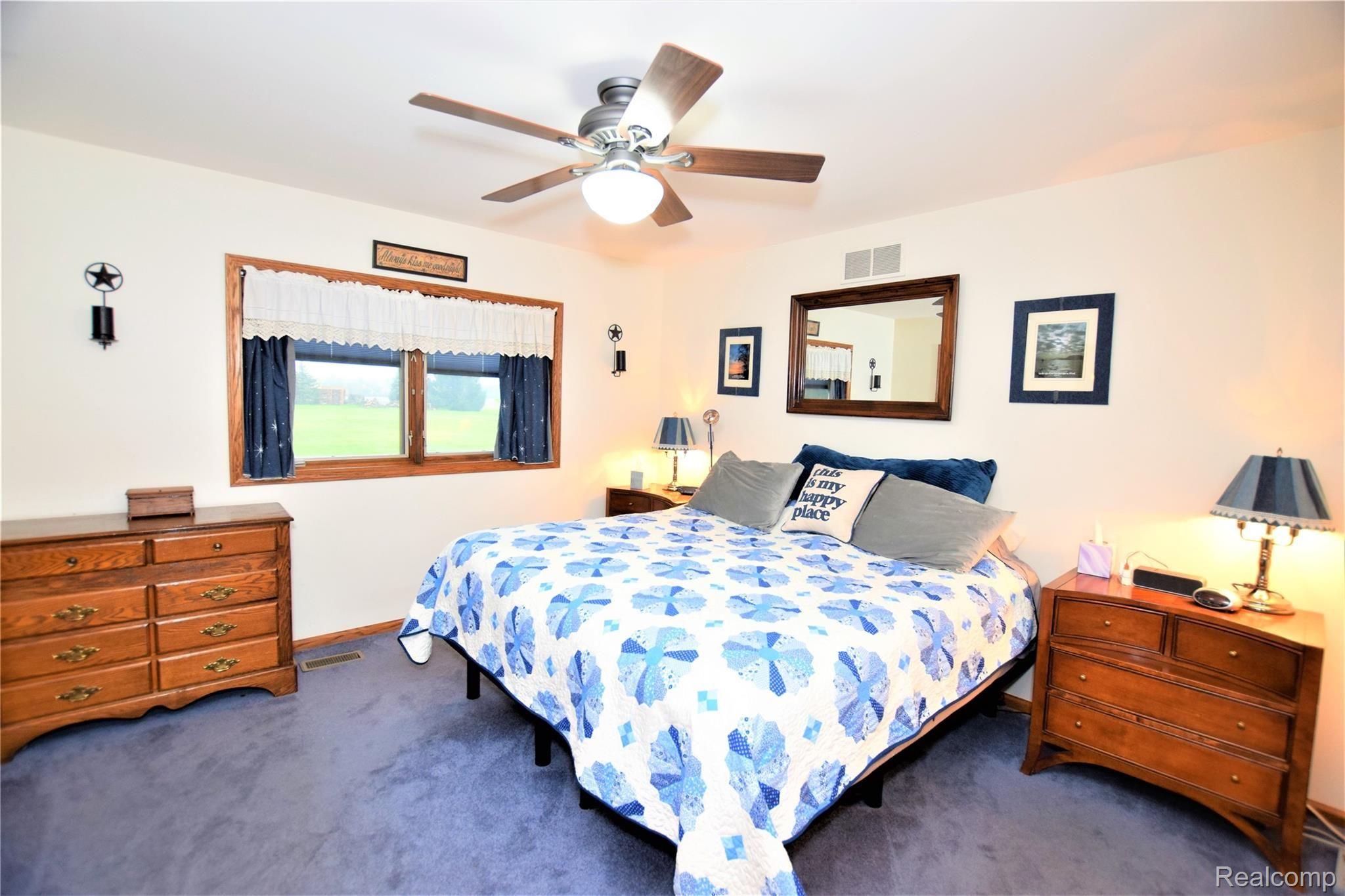 7322 East Coldwater Road Davison, MI 48423 - Photo 9 of 19 DSC_0047 (4).JPG