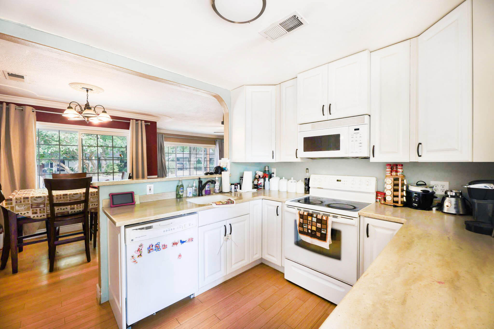 5480 Willow Road Redding, CA 96001 - Photo 6 of 18 FE5A4294-HDR