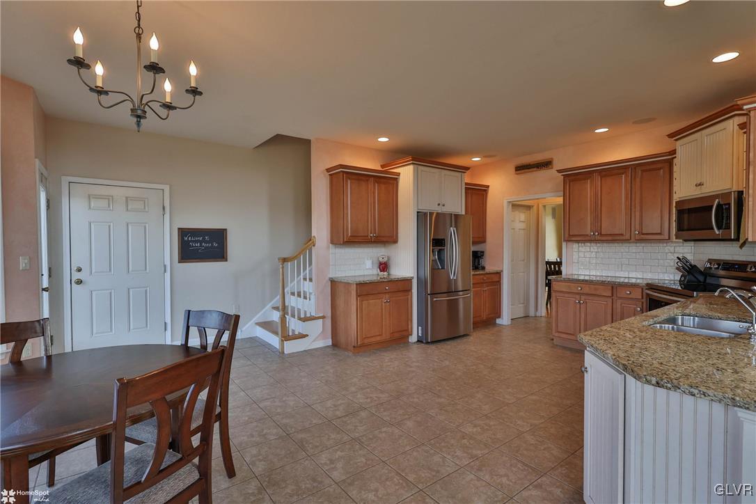 4668 Aziza Road New Tripoli, PA 18066 - Photo 12 of 50 Gallery Image 12
