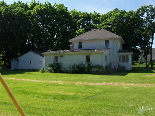 6617 Old Trail Road Fort Wayne, IN 46809 - Photo 1 of 2