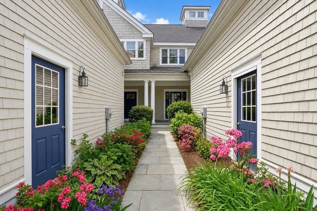 41 Backriver Road, Unit 41 Hingham, MA 02043 - Photo 34 of 36