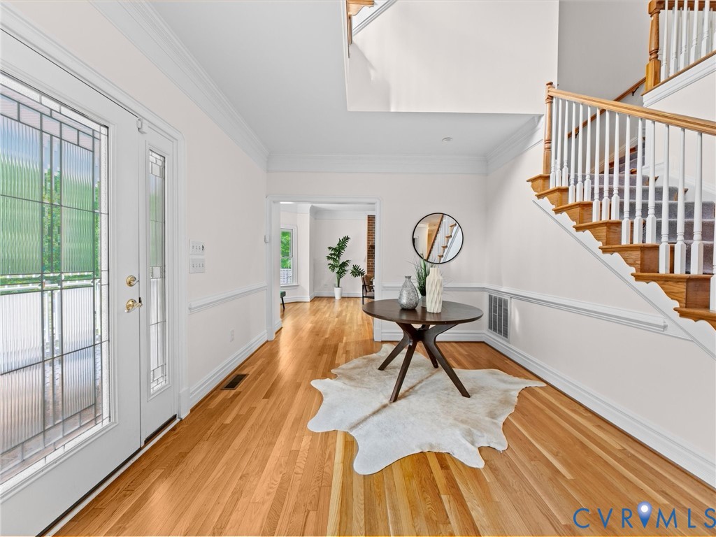 1700 Tigers Road Manakin-Sabot, VA 23103 - Photo 10 of 64 ...and features a soaring ceiling all the way to t