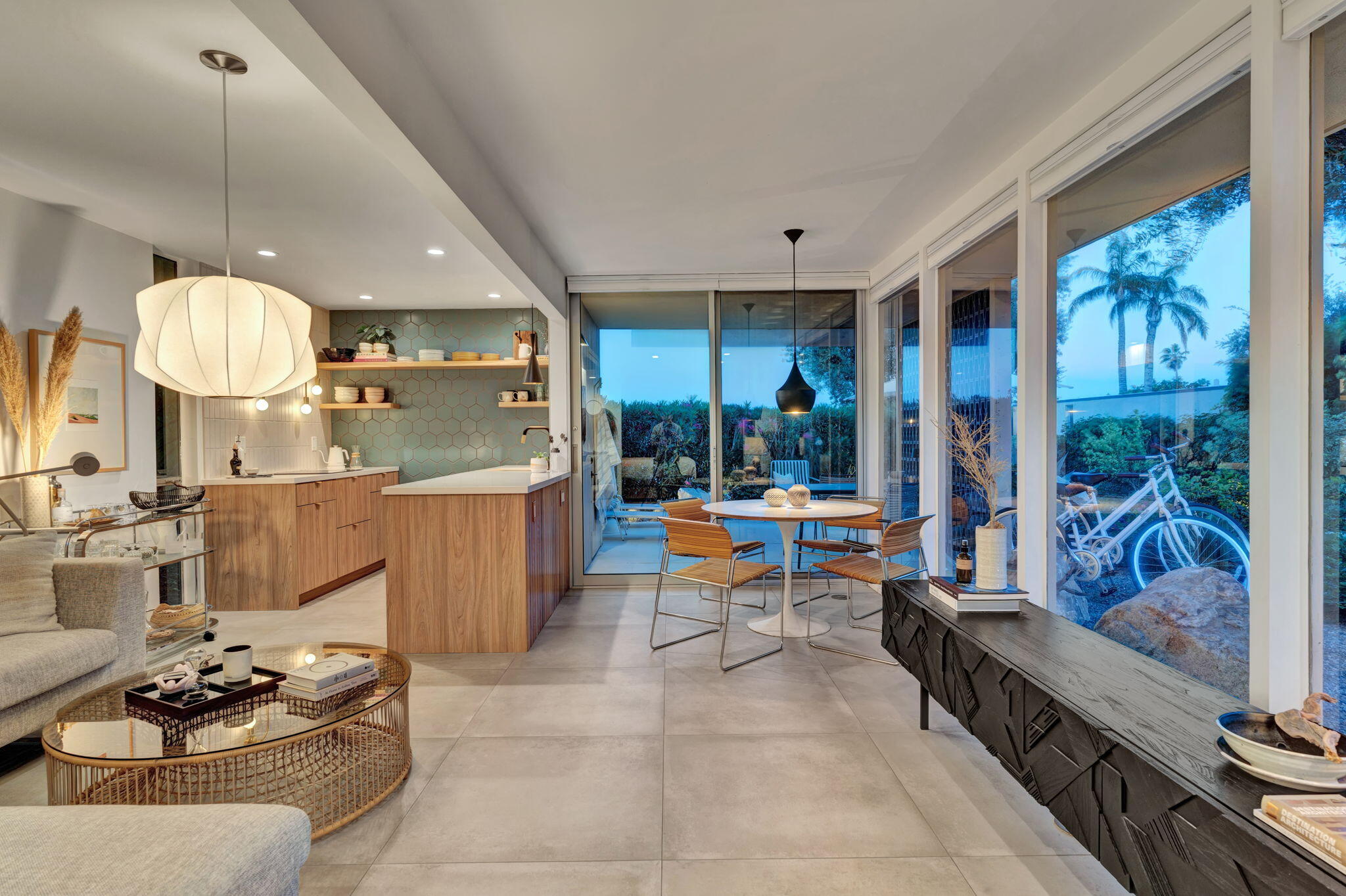 360 Cabrillo Road, Unit 103 Palm Springs, CA 92262 - Photo 5 of 50 5-web-or-mls-_DSC2310