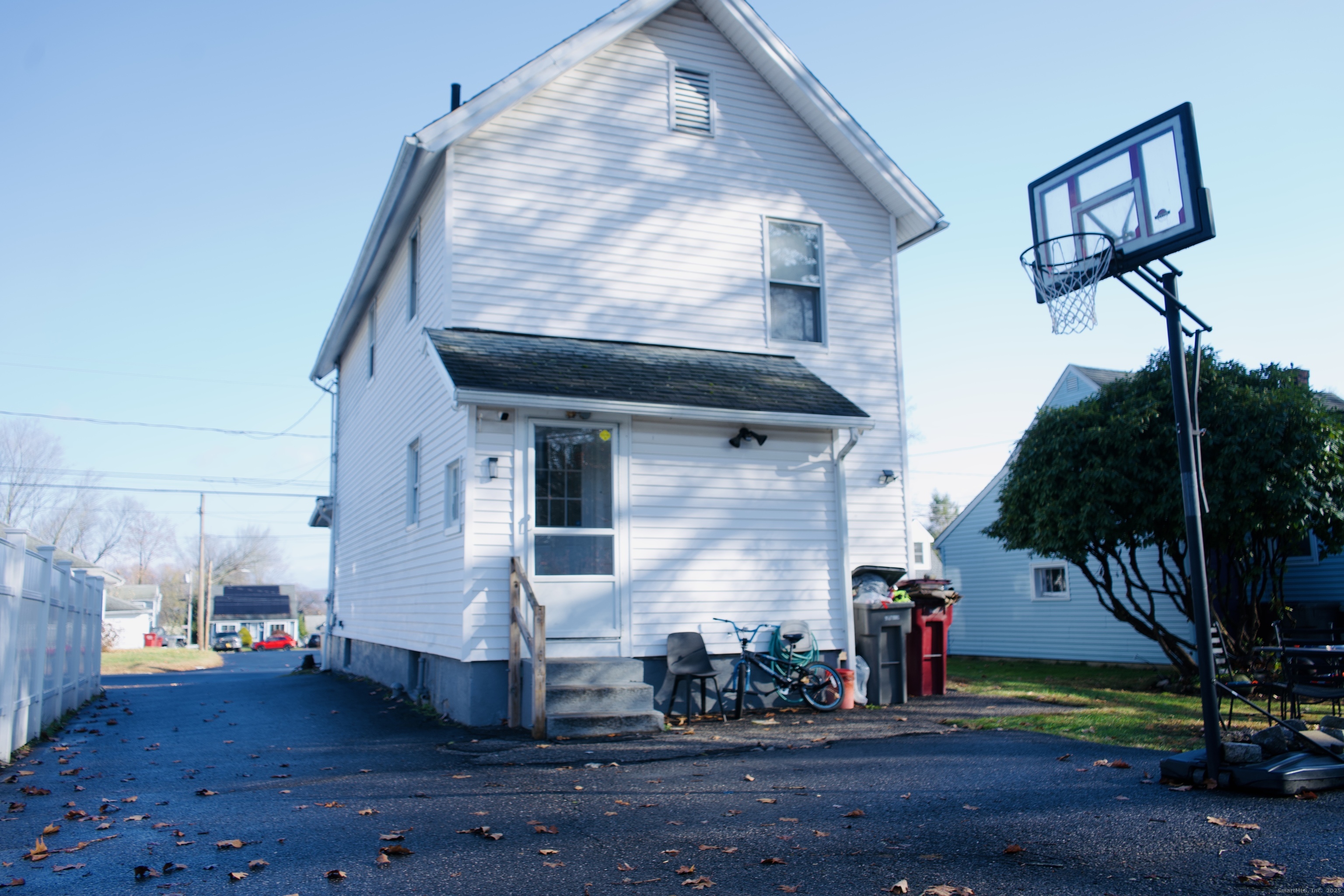66 North Hoadley Street Naugatuck, CT 06770 - Photo 10 of 22 a front view of a house with garden