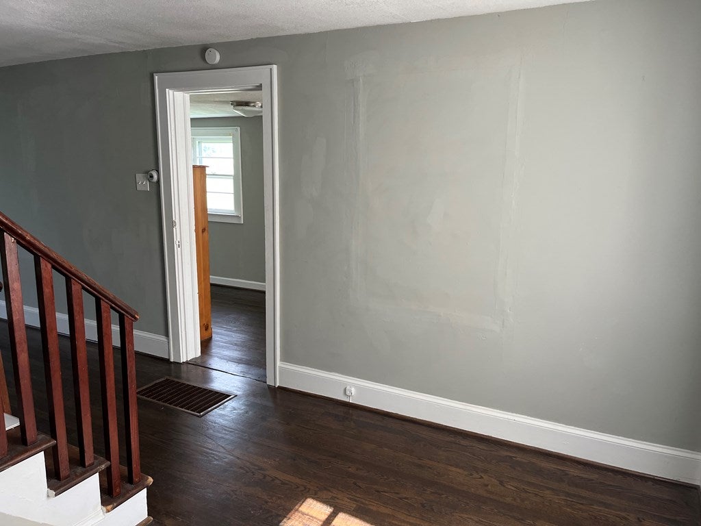 4997 Thornspring Road Pulaski, VA 24301 - Photo 17 of 49 Gallery Image 17