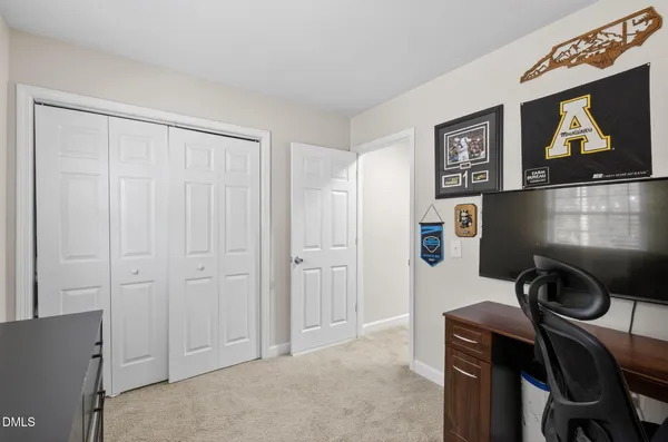 $300,000 | 2708 Plainsfield Circle, Raleigh, NC 27610