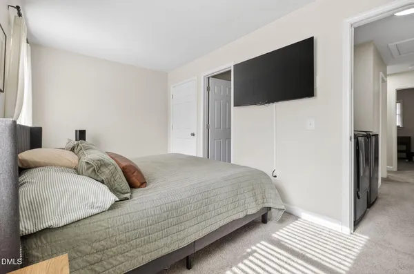 $300,000 | 2708 Plainsfield Circle, Raleigh, NC 27610