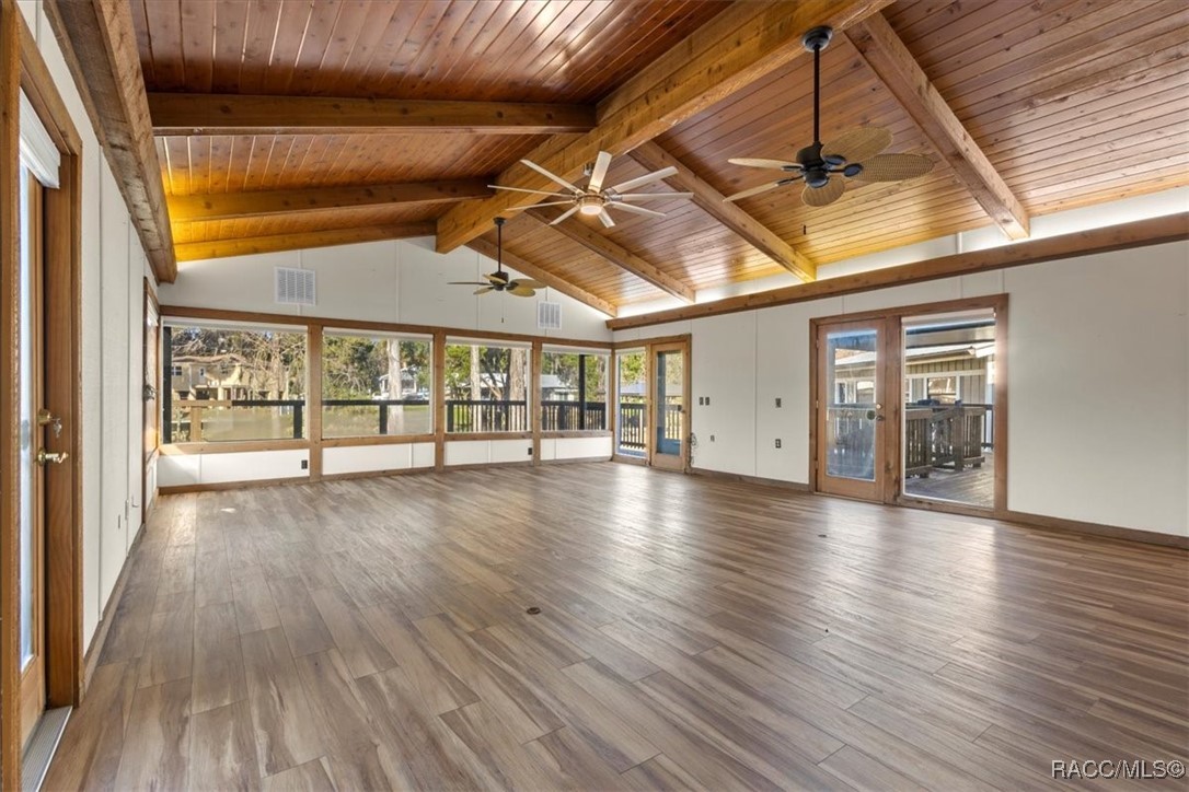 11588 North Caribee Point Inglis, FL 34449 - Photo 9 of 54
