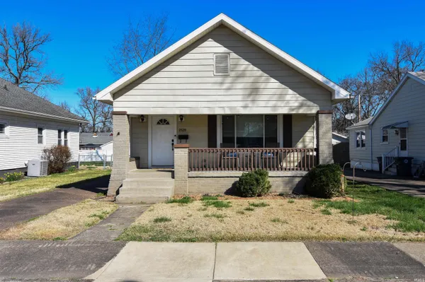 $199,888 | 2120 East Blackford Avenue, Evansville, IN 47714