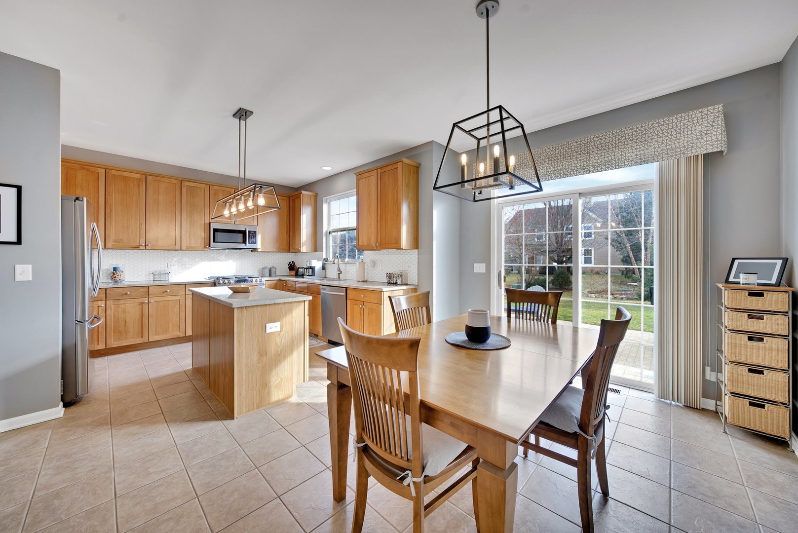 9724 Fairfield Road Huntley, IL 60142 - Photo 9 of 31 Gallery Image 9