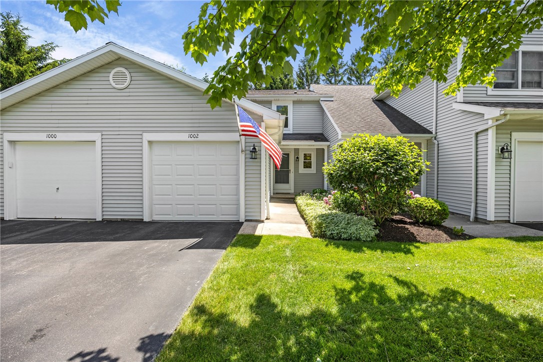 1002 Cane Patch Webster, NY 14580 - Photo 3 of 31
