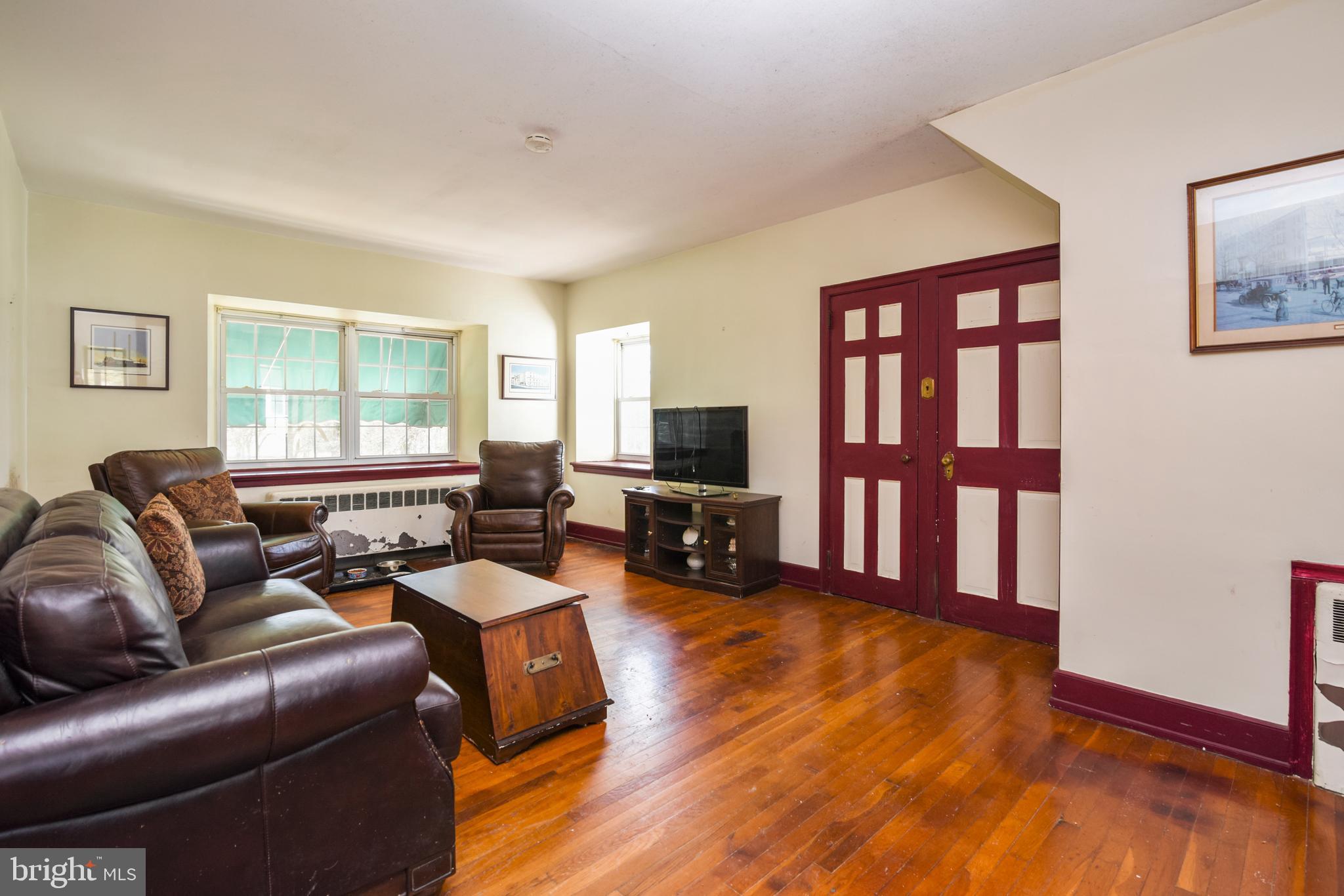 501 Clover Mill Road Exton, PA 19341 - Photo 11 of 32 2nd floor Family Room