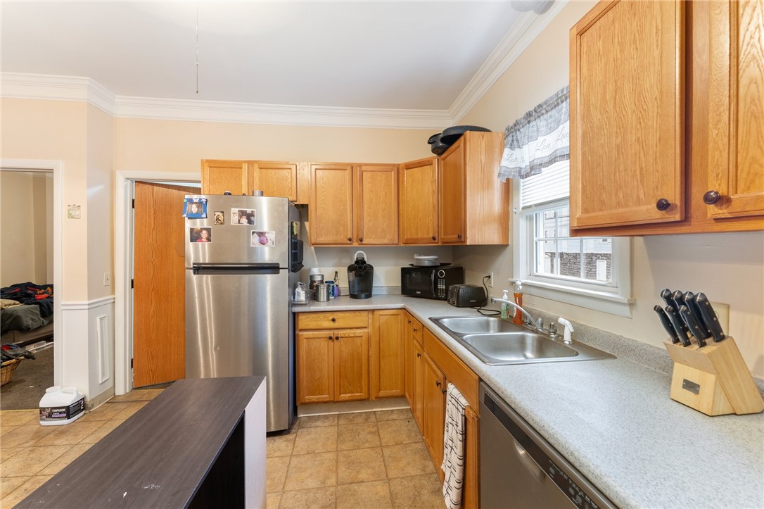 61 Spring Street Lincoln, RI 02838 - Photo 27 of 42