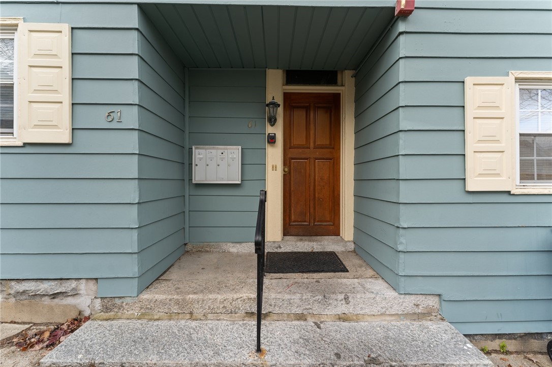 61 Spring Street Lincoln, RI 02838 - Photo 10 of 42