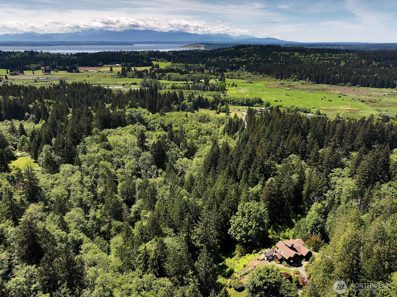 3792 Campbell Road Clinton, WA 98236 - Photo 36 of 40