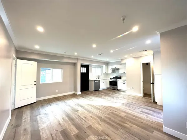 $4,450 | 6914 North Willard Avenue, San Gabriel, CA 91775