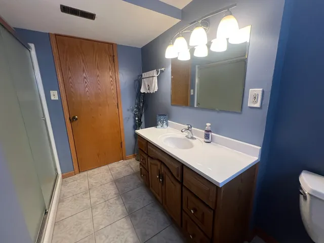 $389,000 | 620 Willow Street, Frankfort, IL 60423