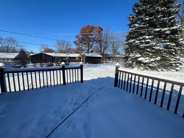 $389,000 | 620 Willow Street, Frankfort, IL 60423