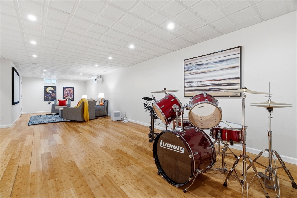 876 Central Avenue Needham, MA 02492 - Photo 32 of 40