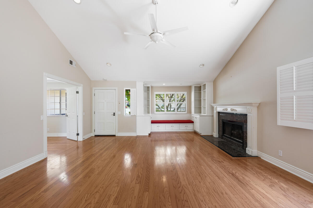 203 Vester Sted Solvang, CA 93463 - Photo 4 of 66 _ROY5796